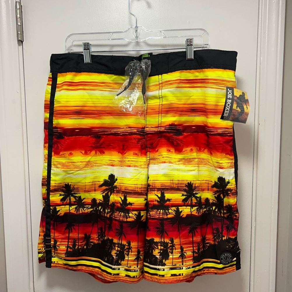 *Men's  Large Joe Boxer  Hawaiian Swim TRUNKS